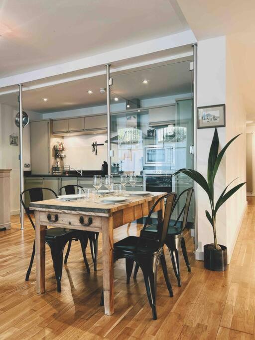 Stunning Victorian Mansion Apartment - Hosted By Agf Property - Free Parking Upon Request Брайтонн Экстерьер фото